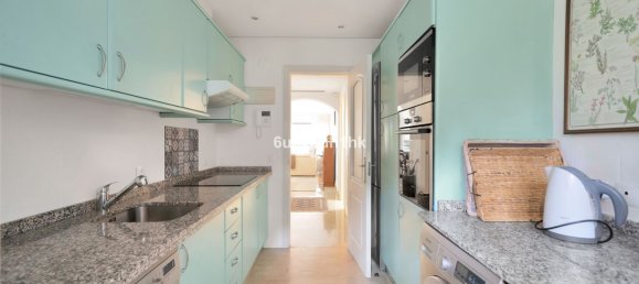 Apartamento de 3 dormitorios en Marbella, Spain No. 138934 14