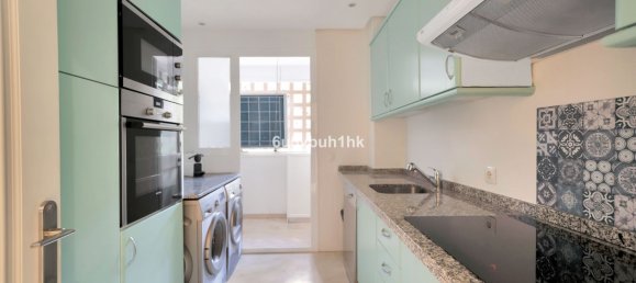 Apartamento de 3 dormitorios en Marbella, Spain No. 138934 15