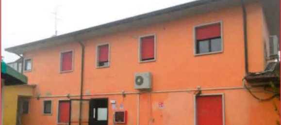 5 rooms Apartment in Casaleone, Italy No. 211138 4