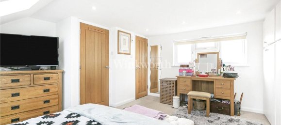 4 Schlafzimmer Haus in Beckenham, United Kingdom, Nr. 3475 11