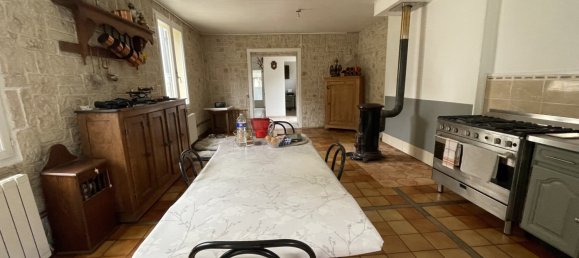 3 Schlafzimmer Haus in Soissons, France, Nr. 274991 9