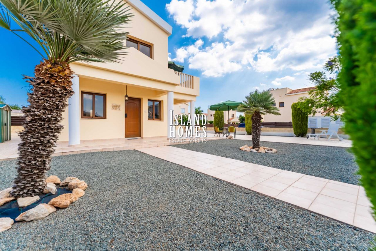 Дом с 2 спальнями в Айя Напа, Кипр № 24032