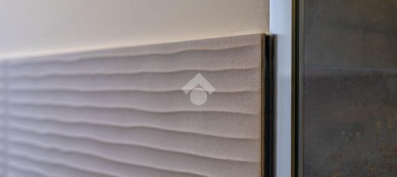 3 rooms Apartment in Reggio Emilia, Italy No. 5620 27