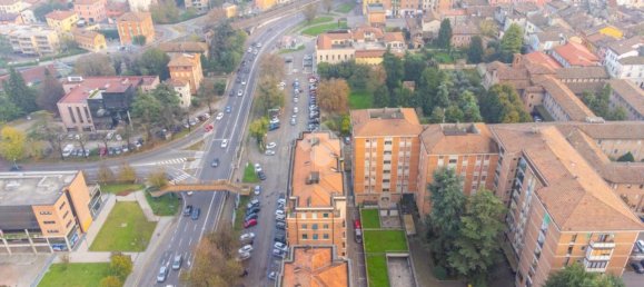 3 rooms Apartment in Reggio Emilia, Italy No. 5620 46