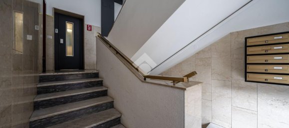 3 rooms Apartment in Reggio Emilia, Italy No. 5620 37