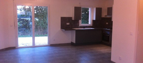 Casa de 4 dormitorios en Ferel, France No. 199295 3