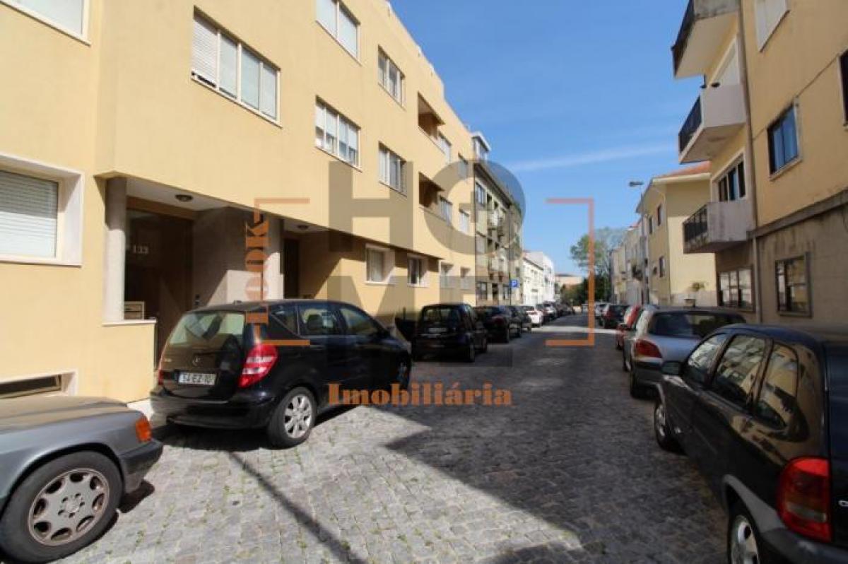 Escritório em Porto, Portugal 359 m² N.º 7977