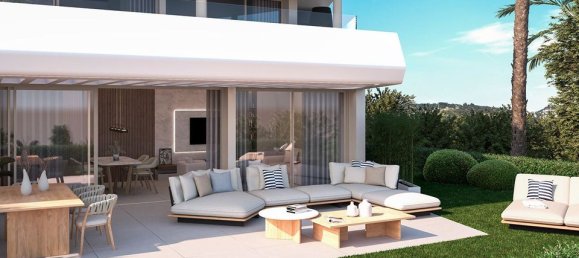 3 bedrooms Penthouse in Estepona, Spain No. 179985 8