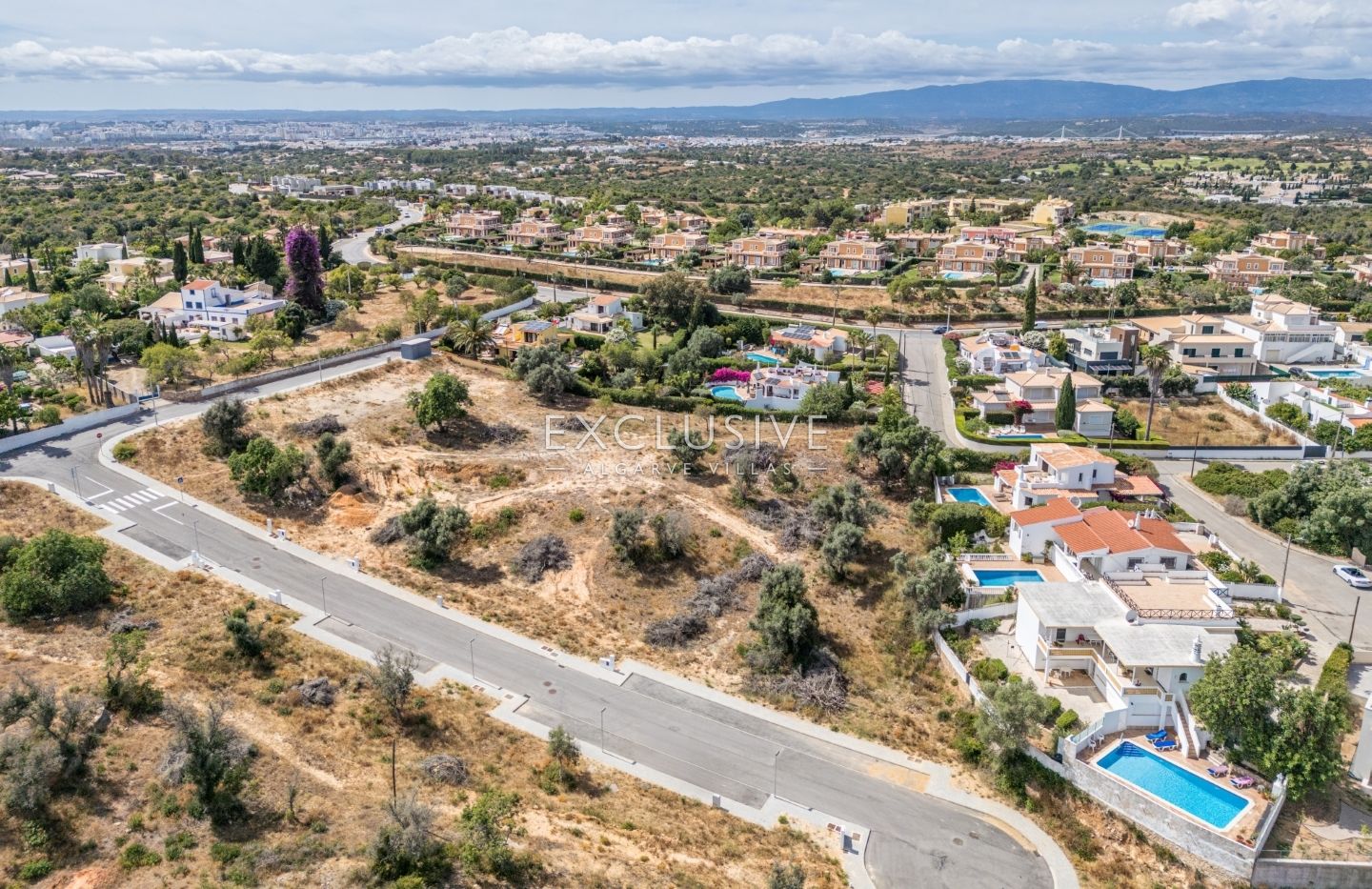 Terrain à Lagoa, Portugal 342m² No. 117966