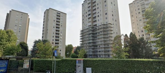 3 rooms Apartment in Milan, Italy No. 246703 10