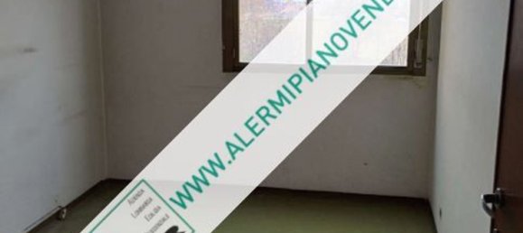 3 rooms Apartment in Milan, Italy No. 246703 4
