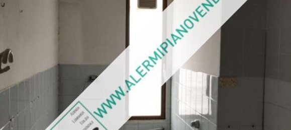 3 rooms Apartment in Milan, Italy No. 246703 6
