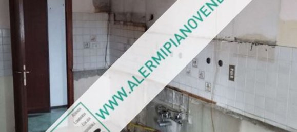 3 rooms Apartment in Milan, Italy No. 246703 20