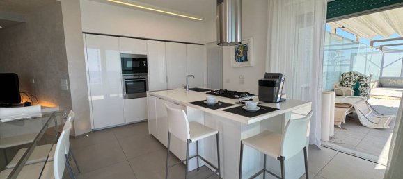 3 غرف نوم بانتهاوس في Ospedaletti, Italy رقم 300286 7