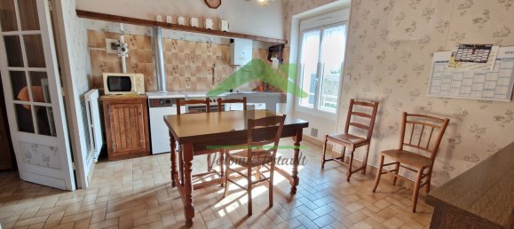 4 Schlafzimmer Stadthaus in Chateaudun, France, Nr. 71213 3