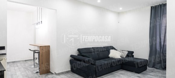 Apartamento de 2 dormitorios en Inverigo, Italy No. 150067 33