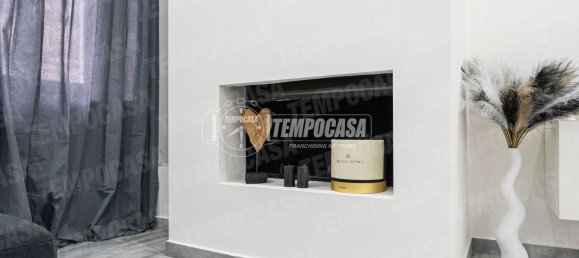 Apartamento de 2 dormitorios en Inverigo, Italy No. 150067 13