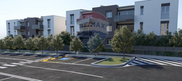 3 rooms Apartment in Lomazzo, Italy No. 117463 11