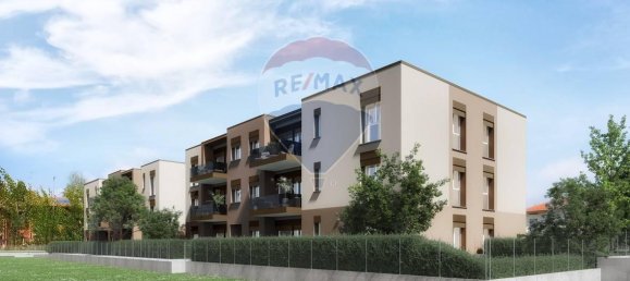 3 rooms Apartment in Lomazzo, Italy No. 117463 7
