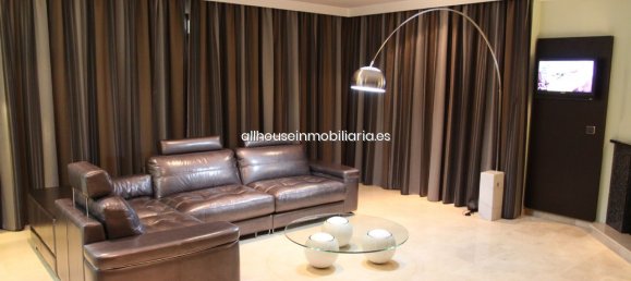 2 bedrooms Apartment in Marbella, Spain No. 78356 4