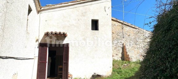 3 غرف نوم منزل في Poggio San Vicino, Italy رقم 304631 5