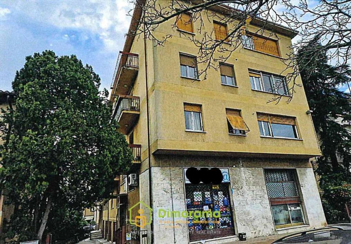 4غرفة شقة في Foligno, Italy رقم 193621