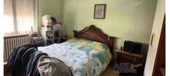 4 rooms Villa in Monticelli d'Ongina, Italy No. 285100 30