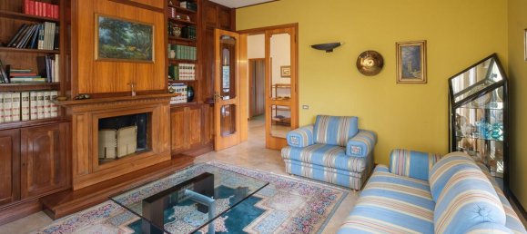 6-Zimmer Haus in Mercato Saraceno, Italy, Nr. 238139 8