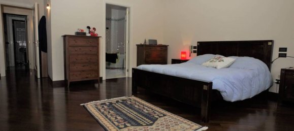 6 bedrooms Villa in Cavallino, Italy No. 168257 8