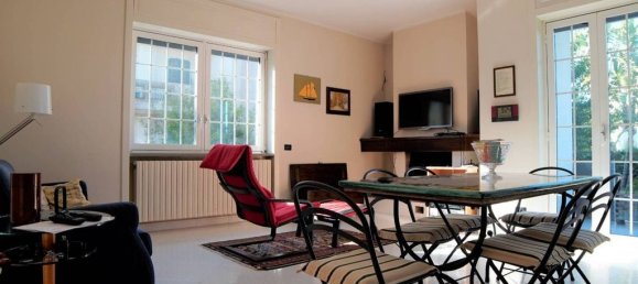 6 bedrooms Villa in Cavallino, Italy No. 168257 4