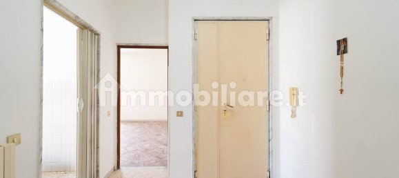 3 bedrooms Apartment in Palo del Colle, Italy No. 335726 8