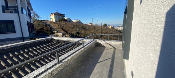 Villa 4+1 in Trabzon, Turkey No. 40347 12