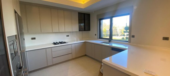 Villa 4+1 in Trabzon, Turkey No. 40347 5