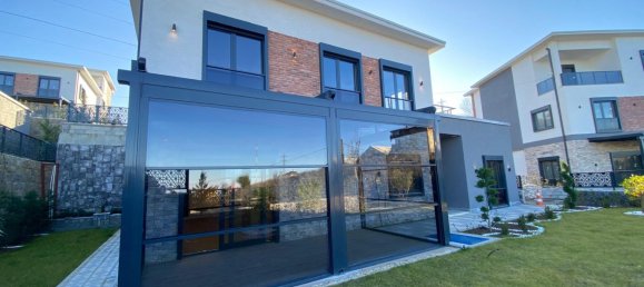 Villa 4+1 in Trabzon, Turkey No. 40347 23