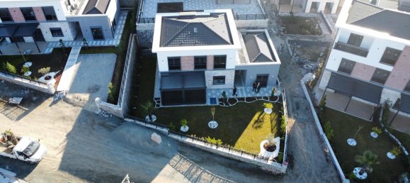 Villa 4+1 in Trabzon, Turkey No. 40347 25