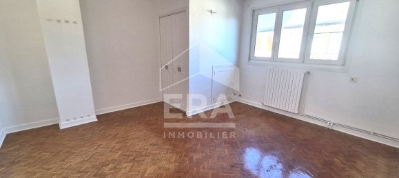 6 rooms House in Oignies, France No. 364097 9