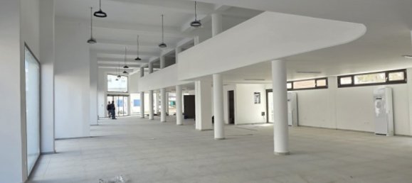 Магазин 750м² в Строволос, Никосия, Кипр № 173064 8
