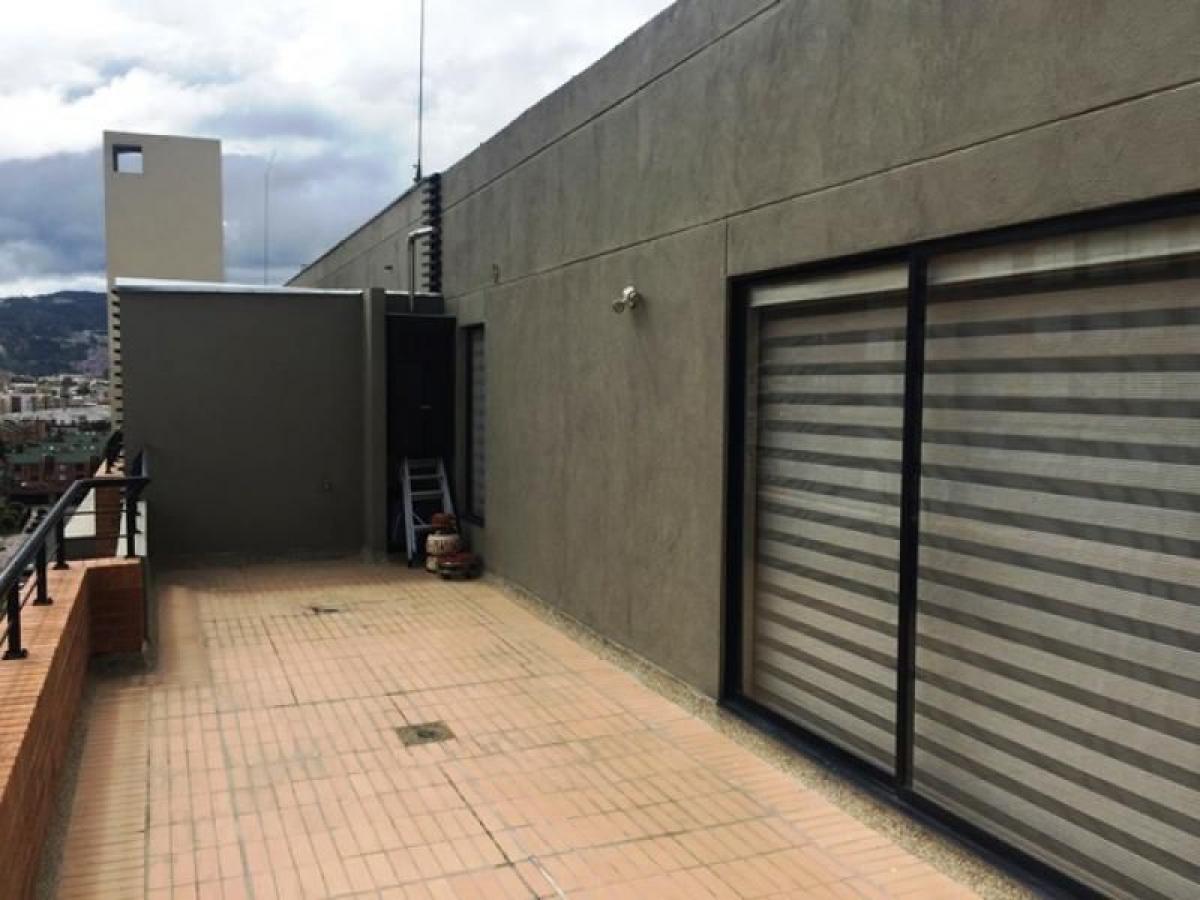 Дом с 3 спальнями в Богота, Колумбия № 9747