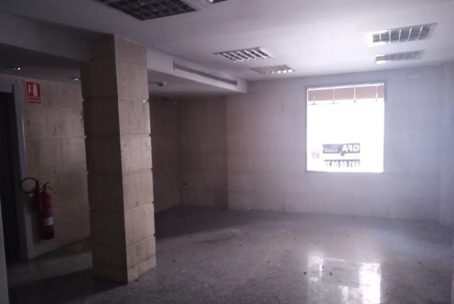 77m² Office in Castellon de la Plana, Spain No. 168040