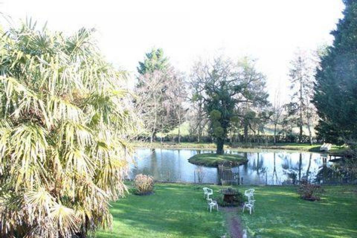 Дом с 5 спальнями в Этрель, Франция № 26040