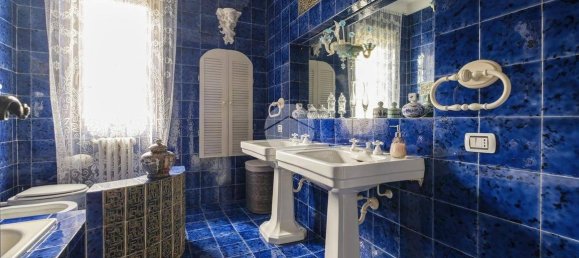 Вилла с 4 спальнями в Вермеццо кон Дзело, Италия № 295944 19