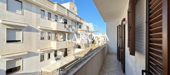 8 rooms Villa in Lizzanello, Italy No. 83714 20