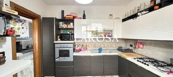 8 rooms Villa in Lizzanello, Italy No. 83714 5