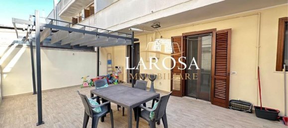 8 rooms Villa in Lizzanello, Italy No. 83714 8