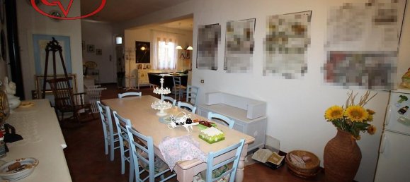 7-Zimmer Villa in Loro Ciuffenna, Italy, Nr. 235703 13