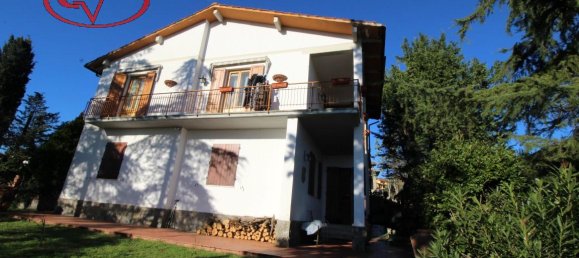 7-Zimmer Villa in Loro Ciuffenna, Italy, Nr. 235703 3