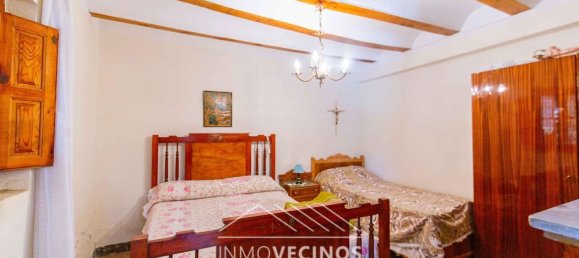 5 bedrooms House in Cortes De Pallas, Spain No. 110633 17