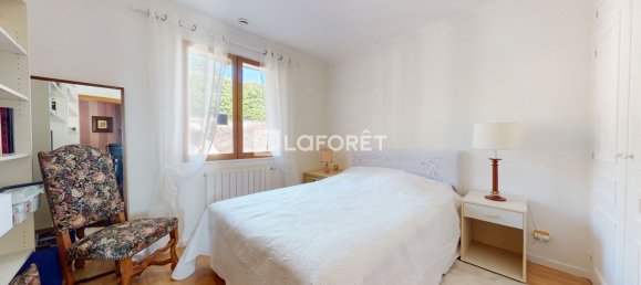 3 bedrooms House in Theize, France No. 203897 17