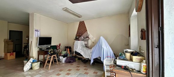 3 bedrooms House in Angolo Terme, Italy No. 89018 11