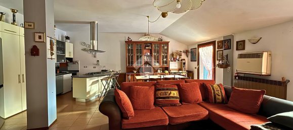 3 bedrooms House in Angolo Terme, Italy No. 89018 17